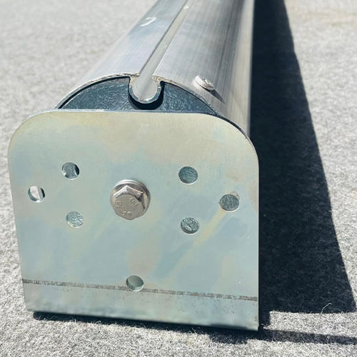 Clear Garden Blind Fixture