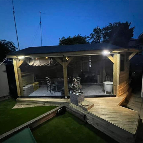 Clear Garden Blind